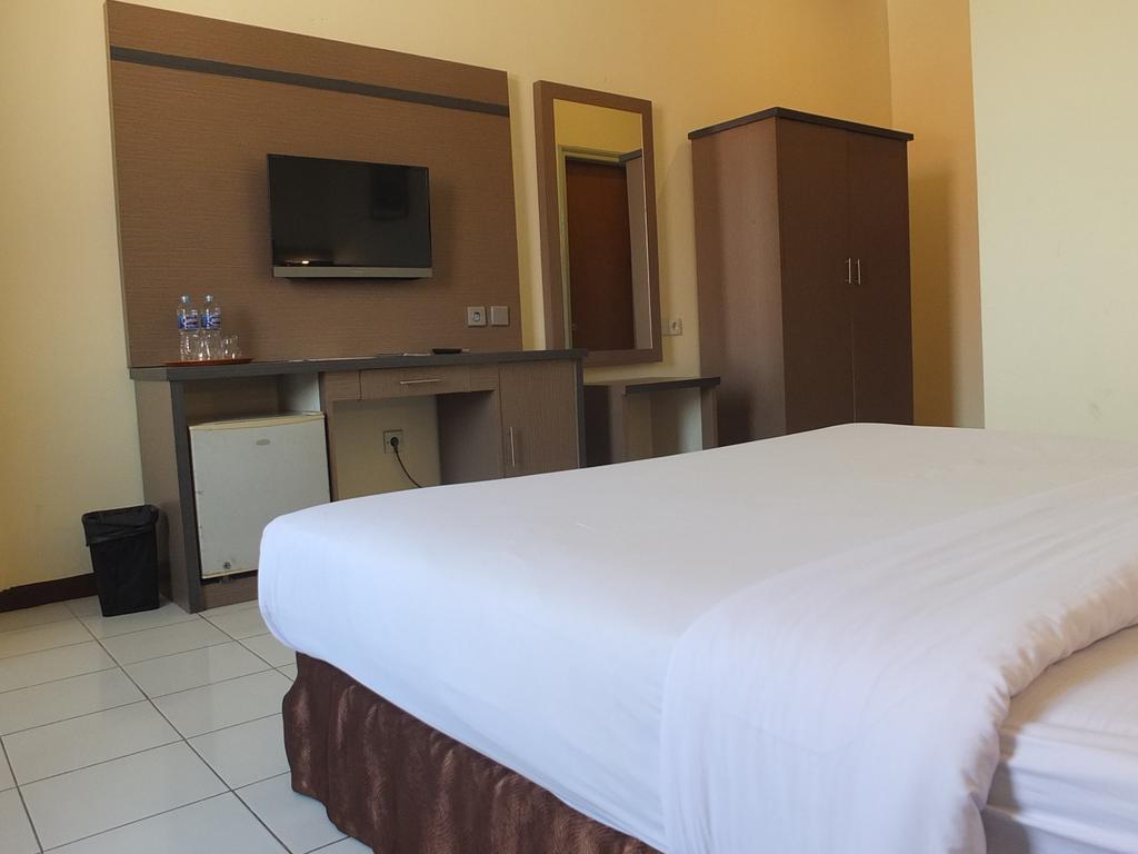 Hotel Jepara Indah Zimmer foto