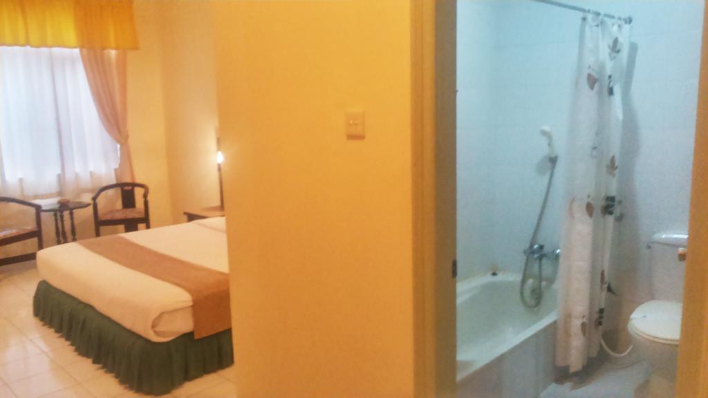 Hotel Jepara Indah Exterior foto
