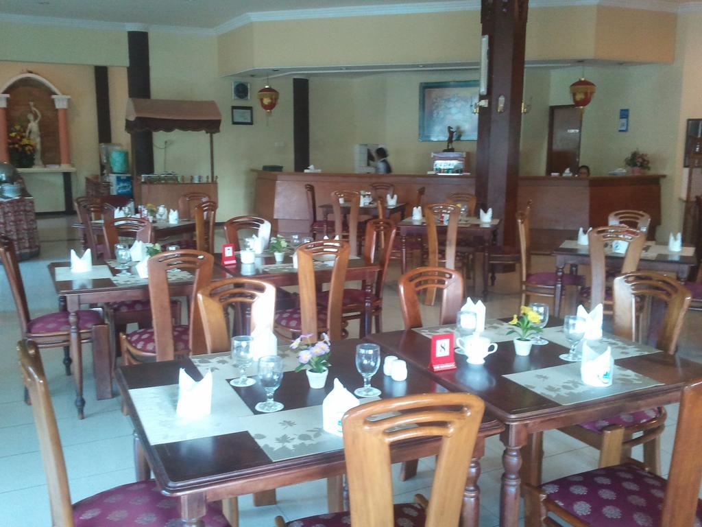 Hotel Jepara Indah Exterior foto