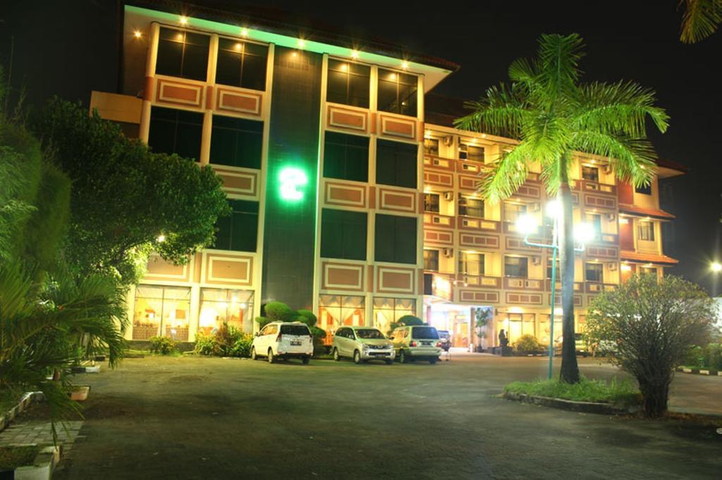Hotel Jepara Indah Exterior foto
