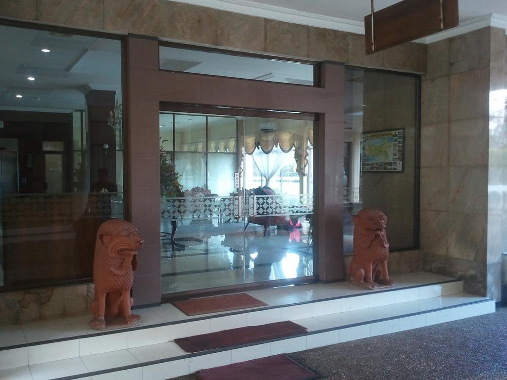Hotel Jepara Indah Exterior foto