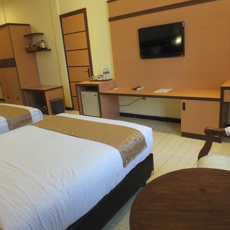 Hotel Jepara Indah Exterior foto